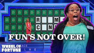 Video thumbnail for Reyna Does the Winner’s Dance